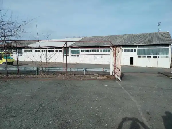 Kiadó ipari ingatlan, Eger 3330 m² 1 E Ft/hó