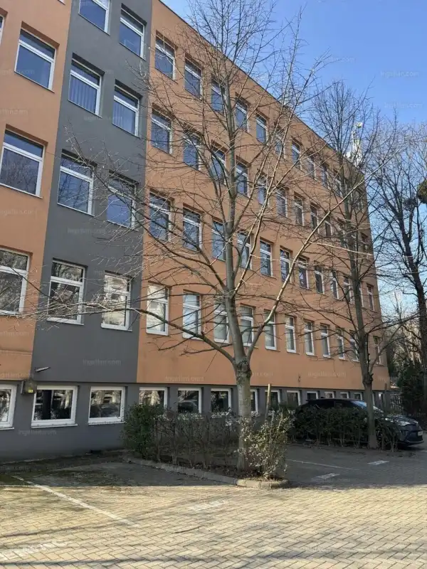 Kiadó iroda, Budapest, II. kerület 5 szoba 90 m² 351 E Ft/hó