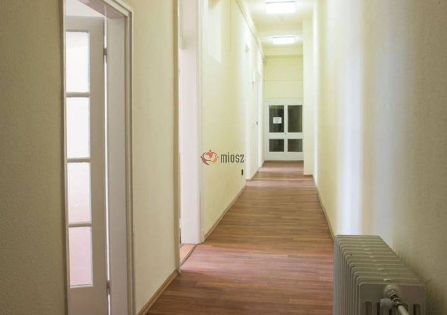 kiadó iroda, Budapest, V. kerület