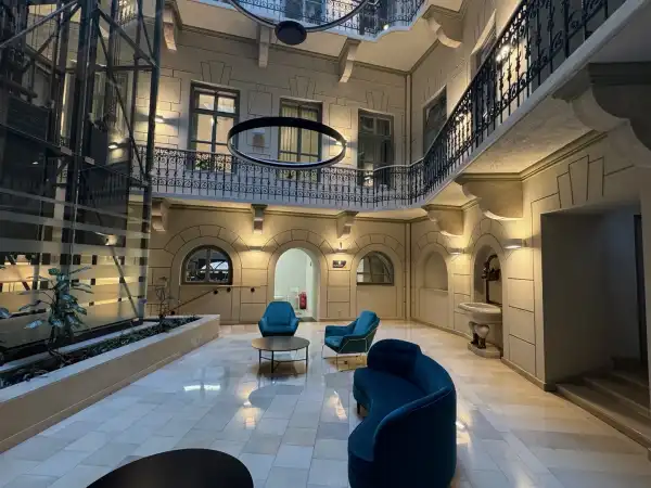 Kiadó iroda, Budapest, V. kerület 305 m² 2.35 M Ft/hó