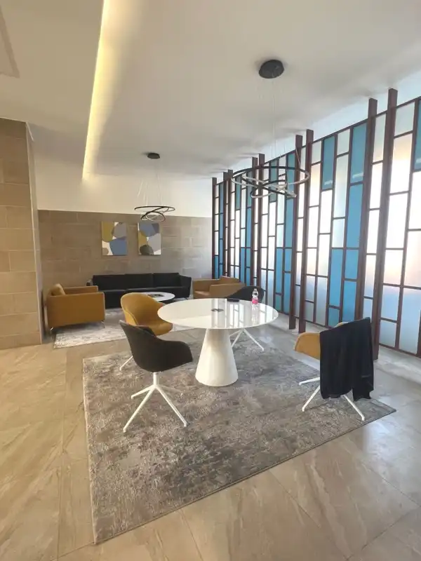 Kiadó iroda, Budapest, VIII. kerület 2 szoba 31 m² 102 E Ft/hó
