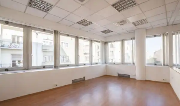 Kiadó iroda, Budapest, XIII. kerület 13 szoba 326 m² 1.72 M Ft/hó