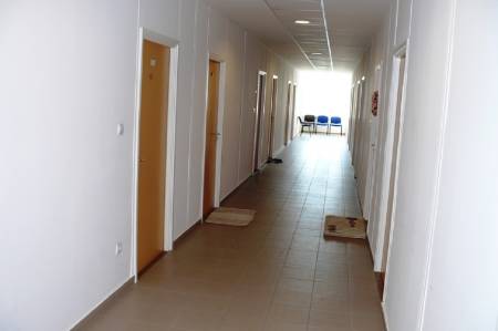 kiadó iroda, Kecskemét