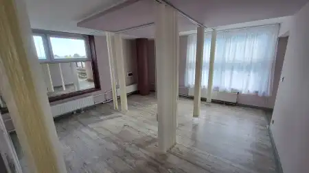 kiadó iroda, Nyíregyháza