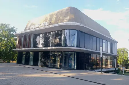 Kiadó iroda, Tatabánya 1 szoba 66 m² 231 E Ft/hó + Áfa