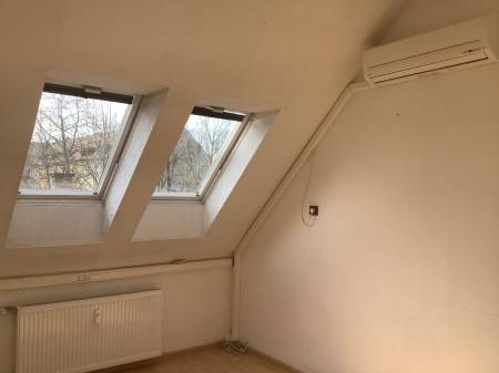 kiadó irodaházban B, B+ kat., Békéscsaba