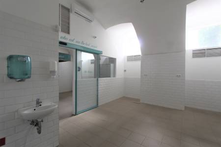kiadó melegkonyhás vendéglátóegység, Budapest, VIII. kerület