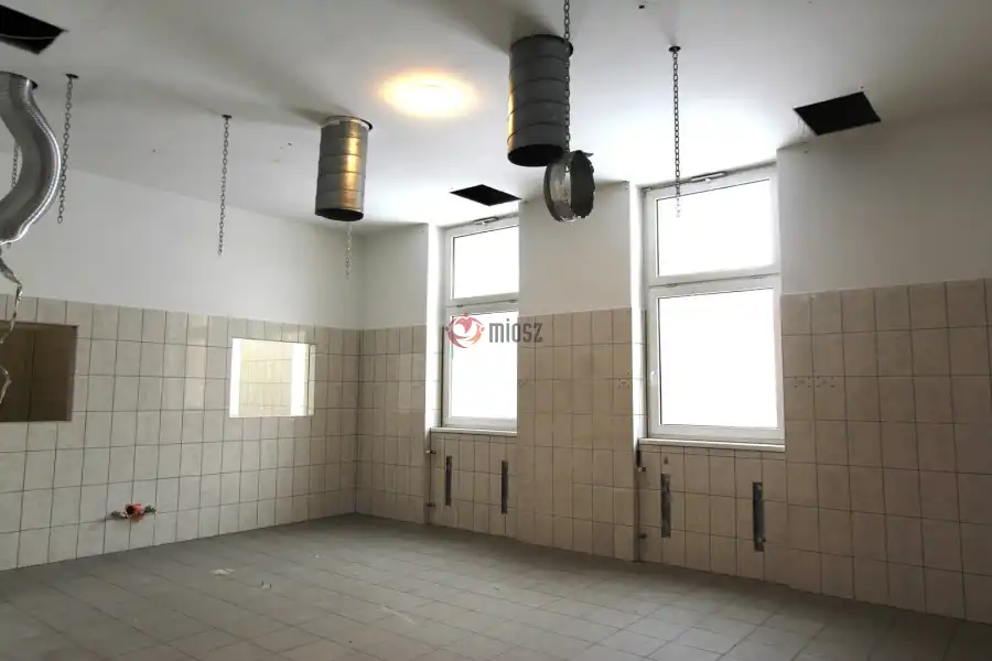 kiadó melegkonyhás vendéglátóegység, Budapest, X. kerület