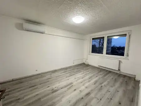 Kiadó panel, Budapest, XXI. kerület 1+1 szoba 34 m² 160 E Ft/hó