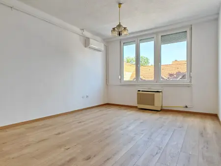 Kiadó panel, Eger 3 szoba 55 m² 140 E Ft/hó