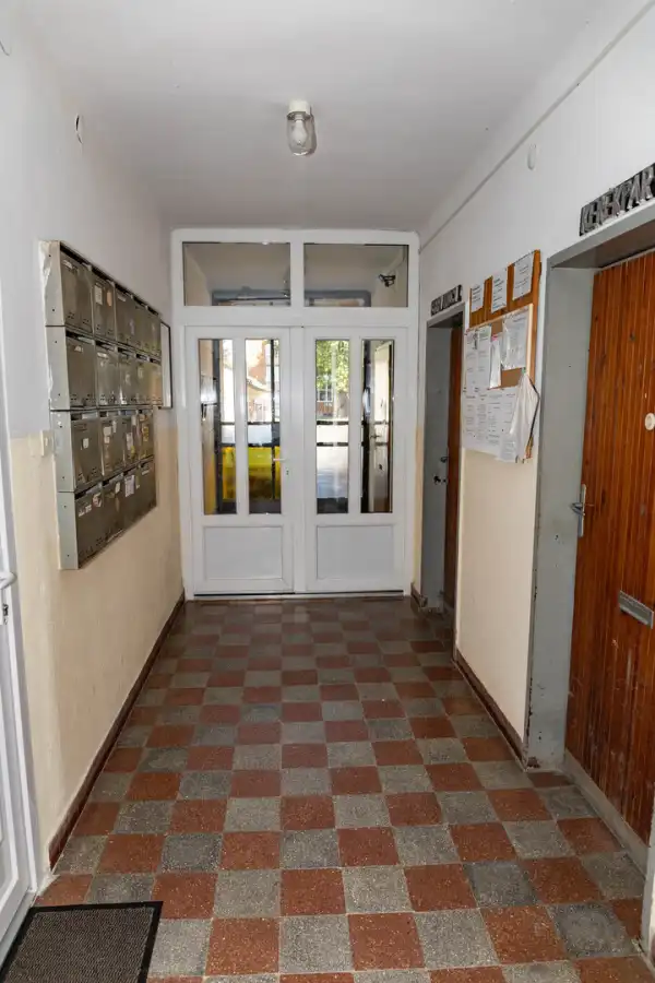Kiadó panel, Jobbágyi 1+1 szoba 49 m² 130 E Ft/hó