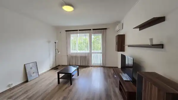 Kiadó panel, Paks 1 szoba 42 m² 150 E Ft/hó