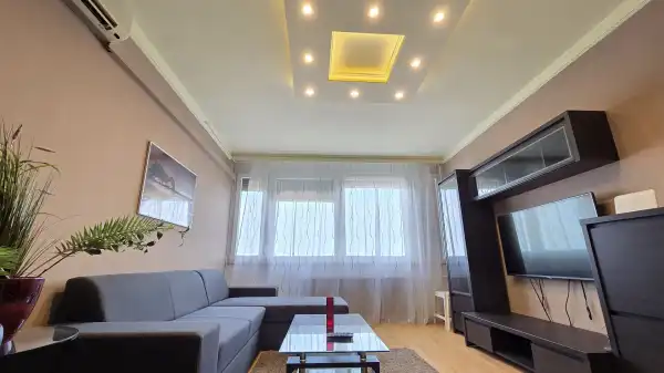 Kiadó panel, Paks 2 szoba 50 m² 200 E Ft/hó