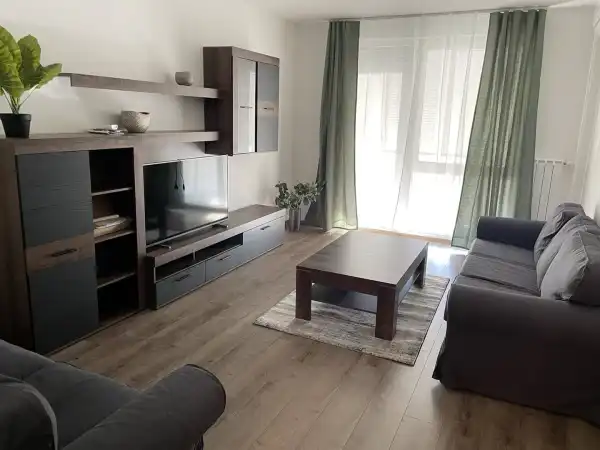 Kiadó panel, Paks 3 szoba 64 m² 265 E Ft/hó