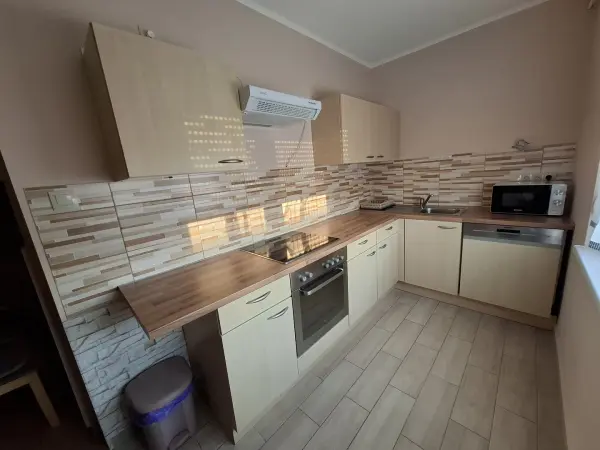 Kiadó panel, Paks 2 szoba 59 m² 185 E Ft/hó