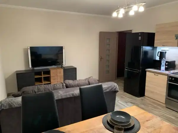 Kiadó panel, Paks 2 szoba 50 m² 200 E Ft/hó