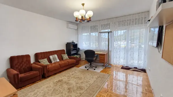 Kiadó panel, Salgótarján 1+1 szoba 49 m² 130 E Ft/hó