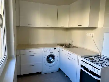 Kiadó panel, Székesfehérvár 2 szoba 49 m² 200 E Ft/hó