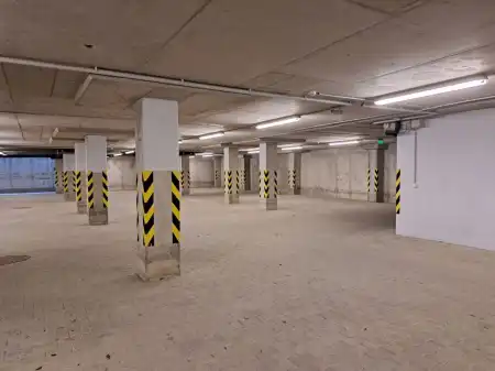 Kiadó raktár, Budapest, XI. kerület 951 m² 2 M Ft/hó + Áfa