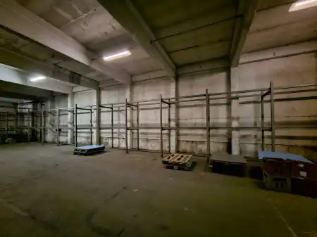 kiadó raktár, Szigetcsép