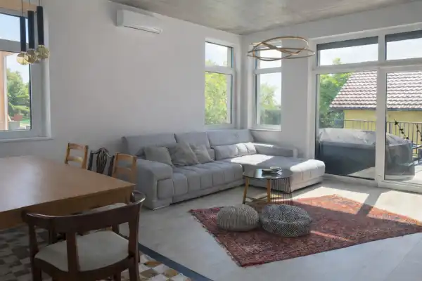 Kiadó új építésű családi ház, Budapest, XVI. kerület 4+1 szoba 160 m² 800 E Ft/hó