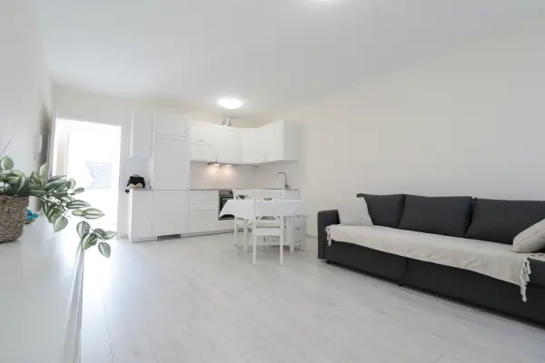 Kiadó új építésű ingatlan, Orosháza 1 szoba 32 m² 100 E Ft/hó