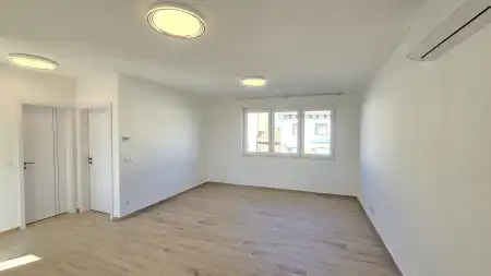 Kiadó új építésű ingatlan, Paks 3 szoba 65 m² 350 E Ft/hó