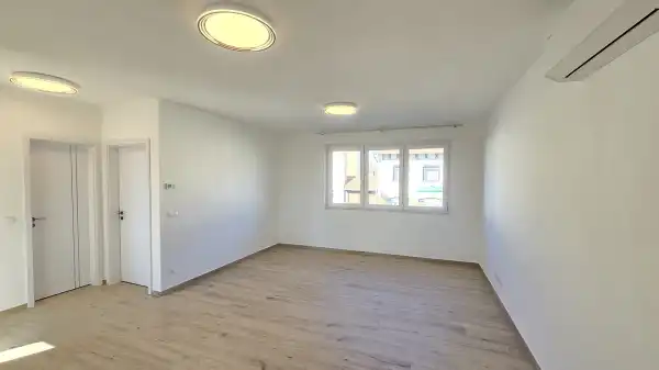 Kiadó új építésű ingatlan, Paks 3 szoba 65 m² 350 E Ft/hó