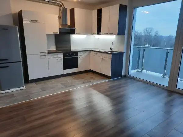 Kiadó új építésű ingatlan, Tatabánya 2+1 szoba 53 m² 250 E Ft/hó