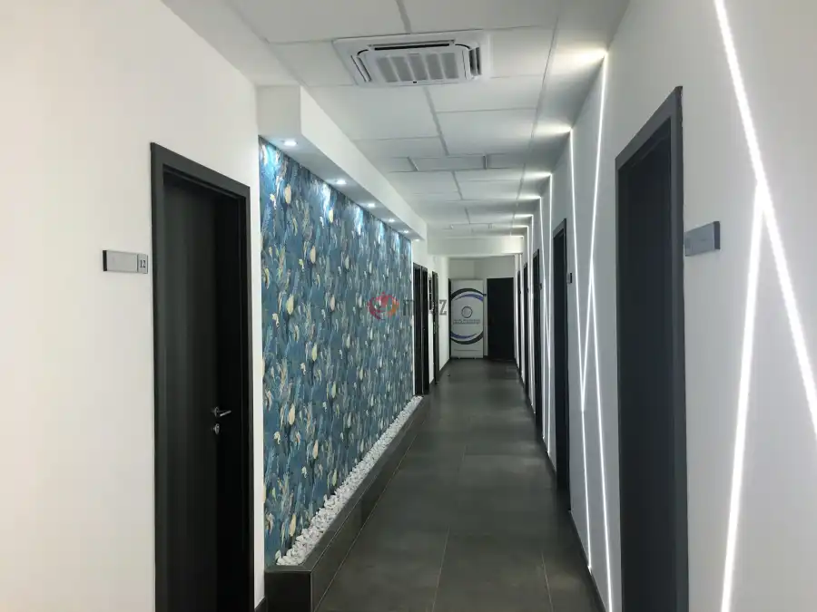 kiadó új építésű iroda, Békéscsaba