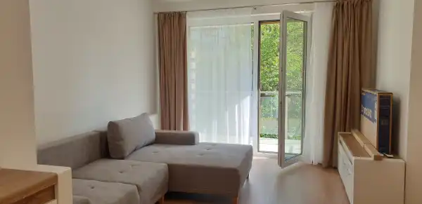 Kiadó újszerű ingatlan, Budapest, III. kerület 2 szoba 47 m² 250 E Ft/hó