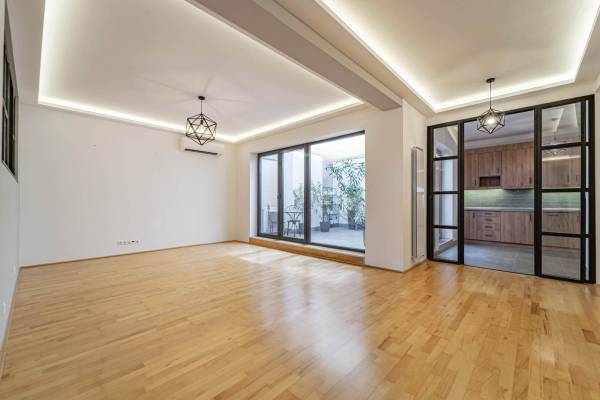 kiadó újszerű ingatlan, Budapest, IX. kerület