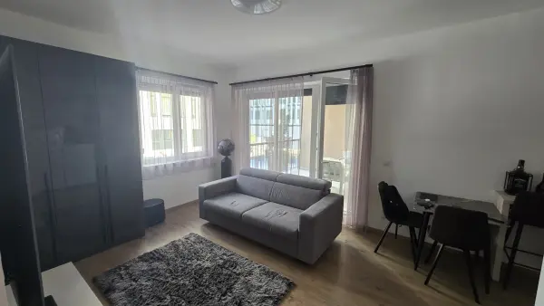 Kiadó újszerű ingatlan, Budapest, XI. kerület 2 szoba 45 m² 285 E Ft/hó