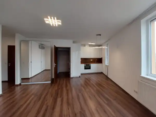 Kiadó újszerű ingatlan, Budapest, XIII. kerület 3 szoba 61 m² 410 E Ft/hó