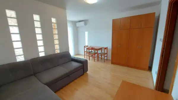 Kiadó újszerű ingatlan, Budapest, XIII. kerület 1+1 szoba 35 m² 210 E Ft/hó