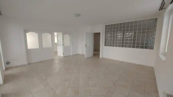 Kiadó újszerű ingatlan, Budapest, XIV. kerület 3 szoba 78 m² 320 E Ft/hó