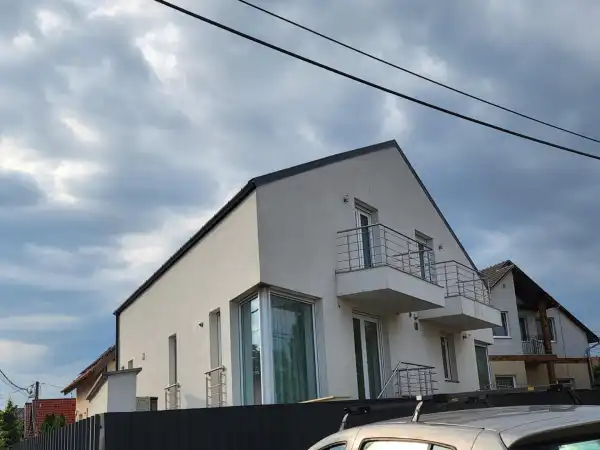 Kiadó újszerű ingatlan, Budapest, XXII. kerület 2+2 szoba 120 m² 450 E Ft/hó