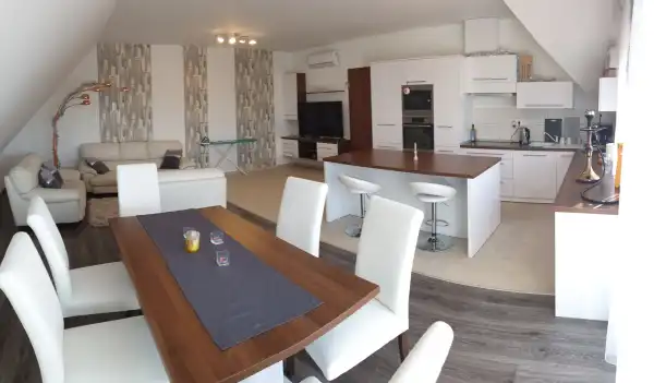 Kiadó újszerű ingatlan, Paks 3 szoba 75 m² 360 E Ft/hó