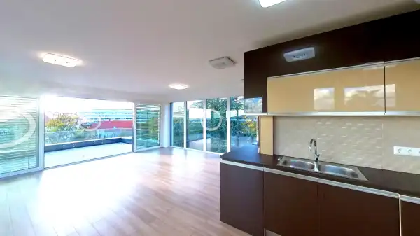 Kiadó újszerű ingatlan, Pécs 2 szoba 85 m² 380 E Ft/hó