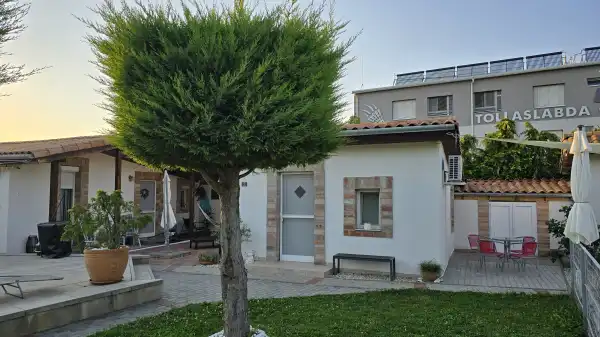 Kiadó újszerű ingatlan, Pécs 1+1 szoba 29 m² 140 E Ft/hó