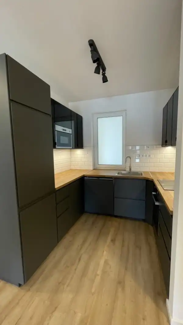 Kiadó újszerű ingatlan, Tata 3 szoba 66 m² 280 E Ft/hó
