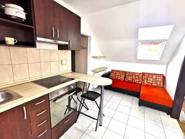 Kiadó újszerű ingatlan, Vác 1+2 szoba 30 m² 190 E Ft/hó