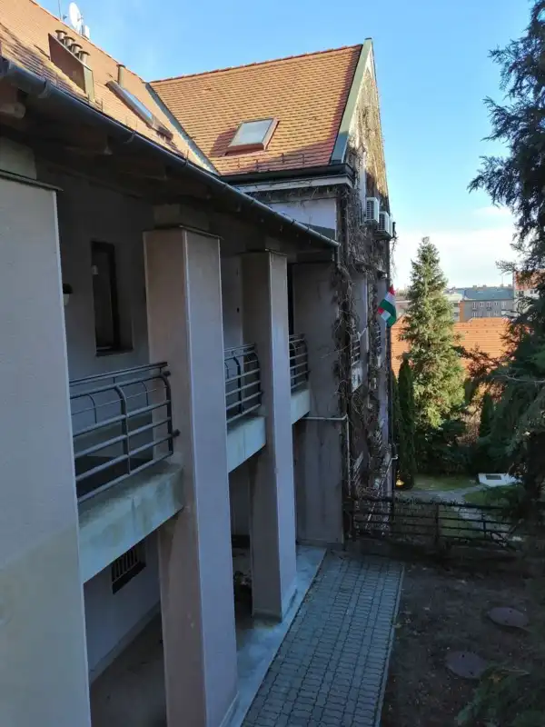Kiadó újszerű iroda, Budapest, II. kerület 8 szoba 260 m² 1.1 M Ft/hó