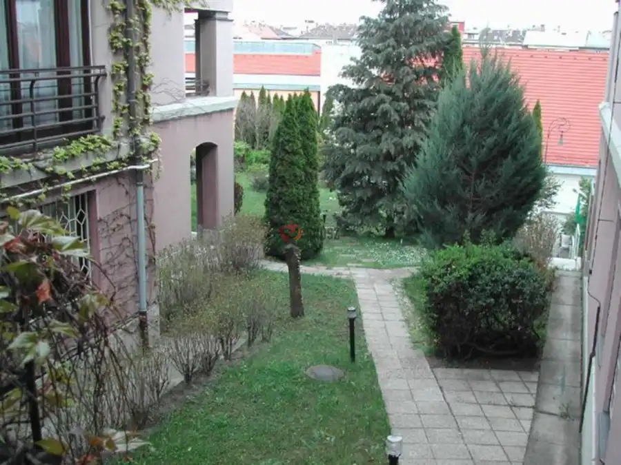 kiadó újszerű iroda, Budapest, III. kerület