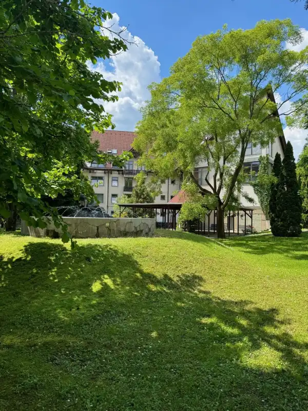 Kiadó újszerű iroda, Budapest, XI. kerület 3 szoba 70 m² 369 E Ft/hó