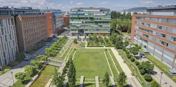 Kiadó újszerű iroda, Budapest, XI. kerület 10 szoba 300 m² 1.70 M Ft/hó