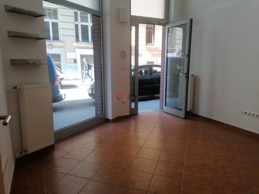 kiadó újszerű üzlet, Budapest, VI. kerület