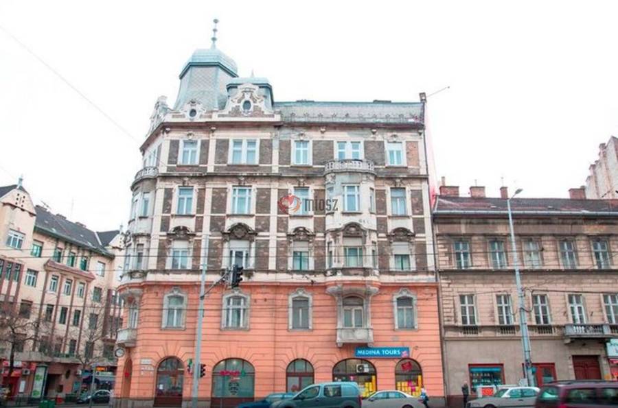 kiadó üzlethelyiség utcai bejáratos, Budapest, IX. kerület