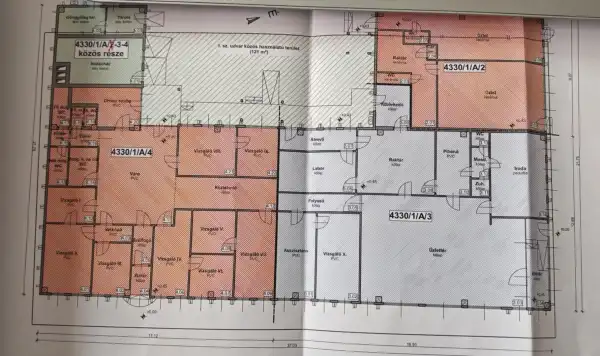 Kiadó üzlethelyiség utcai bejáratos, Szarvas 20 szoba 330 m² 1.5 M Ft/hó