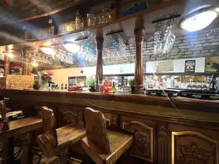 Kiadó vendéglátás, Budapest, V. kerület 395 m² 3.79 M Ft/hó